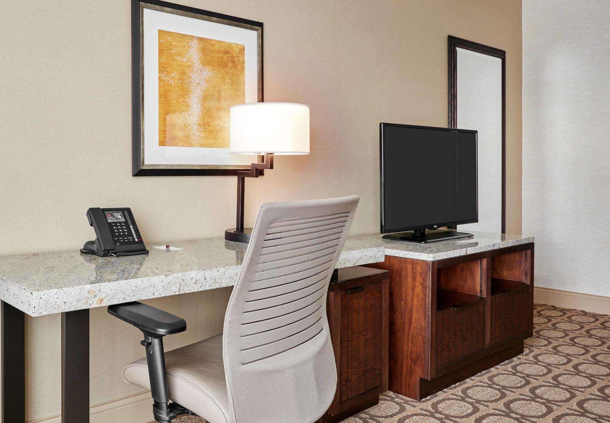 Denver Marriott Westminster Buitenkant foto